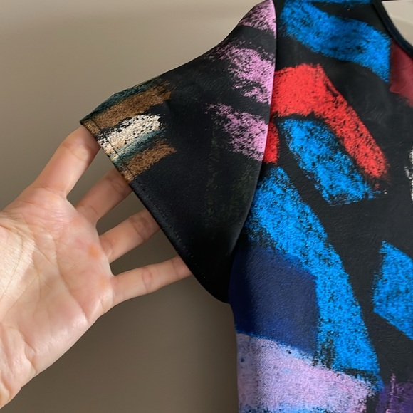 Armani Collezioni Geometric Top - Picture 7 of 11